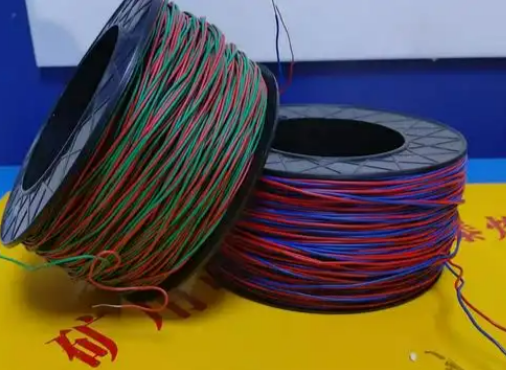 罗定放炮线的主要材质有哪些？不同材质的适用场景有何区别？